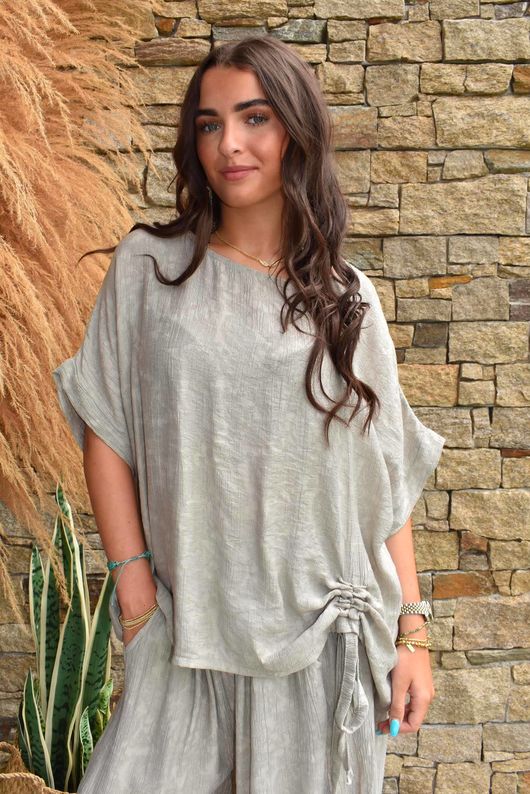 Kiti Paisley Damask Hitch Tee Mocha